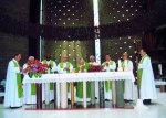 I vescovi concelebrano insieme ai nostri Padri con S.E. Mons. Bianchi