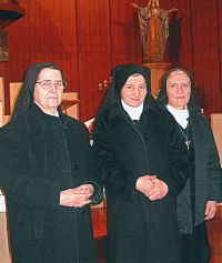 Sr. Margherita Sanz, Sr. Maria Annunziata Dominici, Sr. Elisabetta Rosati hanno celebrato il 50 della loro Professione religiosa