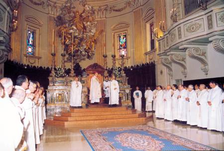 Fermo_02.jpg (29654 byte)