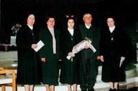 Sr. Adelina con i genitori e la Madre Generale
