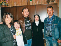 Sr. Maria con alcuni parenti