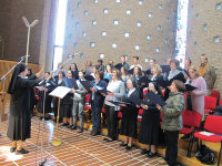 Corale Madre Speranza, diretta da sr. Erika Bellucci