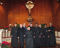 Fr. Nicols con alcuni Confratelli
