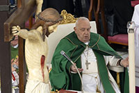 In preghiera per la salute di papa Francesco